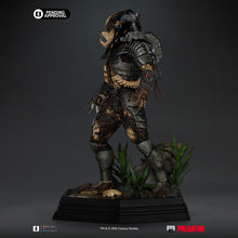 Cargar imagen en el visor de la galería, Pre-Venta: Jungle Hunter - Predator - Scale 1/10 - Iron Studios