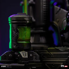 Cargar imagen en el visor de la galería, Pre-Venta: Ghost-Spider - Diorama Spider-Man vs Villains - BDS Art Scale 1/10 - Iron Studios