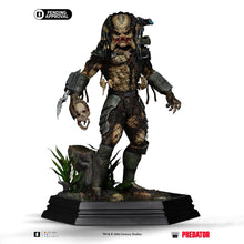 Cargar imagen en el visor de la galería, Pre-Venta: Jungle Hunter - Predator - Scale 1/10 - Iron Studios