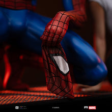 Cargar imagen en el visor de la galería, Pre-Venta: Spider-Man & Mary Jane - Marvel Comics - Diorama 1/6 - Iron Studios