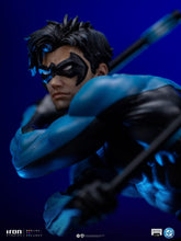 Cargar imagen en el visor de la galería, Pre-Venta: Nightwing - Serie DC Comics #9 - Arte a escala 1/10 - Iron Studios