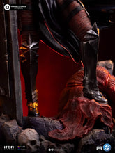 Cargar imagen en el visor de la galería, Pre-Venta: Wonder Woman Absolute - DC Comics - Escala 1/10 - Iron Studios