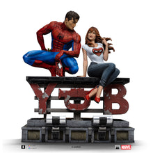 Cargar imagen en el visor de la galería, Pre-Venta: Spider-Man & Mary Jane - Marvel Comics - Diorama 1/6 - Iron Studios