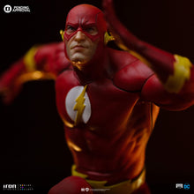 Cargar imagen en el visor de la galería, Pre-Venta: Flash - Serie DC Comics n.° 9 - art scale 1/10 - Iron Studios
