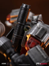 Cargar imagen en el visor de la galería, Pre-Venta: Megatron - Transformers - Demi Art Scale 1/20 - Iron Studios