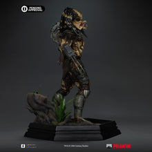 Cargar imagen en el visor de la galería, Pre-Venta: Jungle Hunter - Predator - Scale 1/10 - Iron Studios