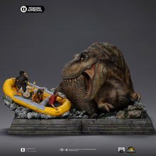 Cargar imagen en el visor de la galería, Pre-Venta: T-Rex River Scene - Jurassic World: Rebirth - 1/20 scale - Iron Studios