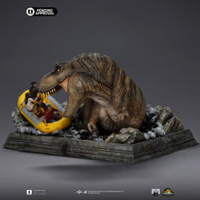 Cargar imagen en el visor de la galería, Pre-Venta: T-Rex River Scene - Jurassic World: Rebirth - 1/20 scale - Iron Studios