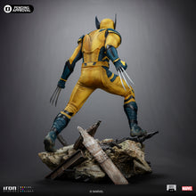Cargar imagen en el visor de la galería, Pre-Venta: Wolverine - Deadpool &amp; Wolverine - 1/4 legacy replica - Iron Studios
