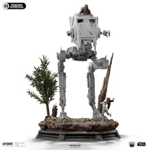 Cargar imagen en el visor de la galería, Pre-Venta: AT-ST and Chewbacca - Star Wars - Demi art scale 1/20 - Iron Studios

