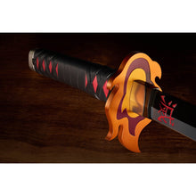 Cargar imagen en el visor de la galería, Pre-Venta: Demon Slayer Nichirin Sword Tanjiro Kamado Kyojuro Rengoku&#39;s Sword Guard Version Proplica Prop Replica - Bandai
