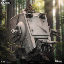 Cargar imagen en el visor de la galería, Pre-Venta: AT-ST and Chewbacca - Star Wars - Demi art scale 1/20 - Iron Studios
