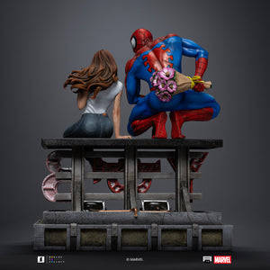 Pre-Venta: Spider-Man & Mary Jane - Marvel Comics - Diorama 1/6 - Iron Studios