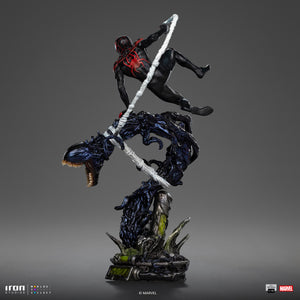 Pre-Venta: Miles Morales - Diorama de Spider-Man vs. Villains - BDS Art Scale 1/10 - Iron Studios
