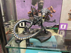 Alien queen -Q-fig