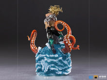 Cargar imagen en el visor de la galería, Aquaman Deluxe Art Scale 1/10 – DC Comics
