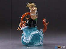 Cargar imagen en el visor de la galería, Aquaman Deluxe Art Scale 1/10 – DC Comics
